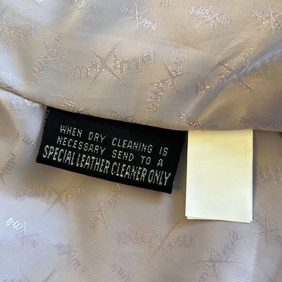 Maxima Wilsons Women's Very Light Pastel Pink Button Up Leather Jacket Large - Picture 10 of 11